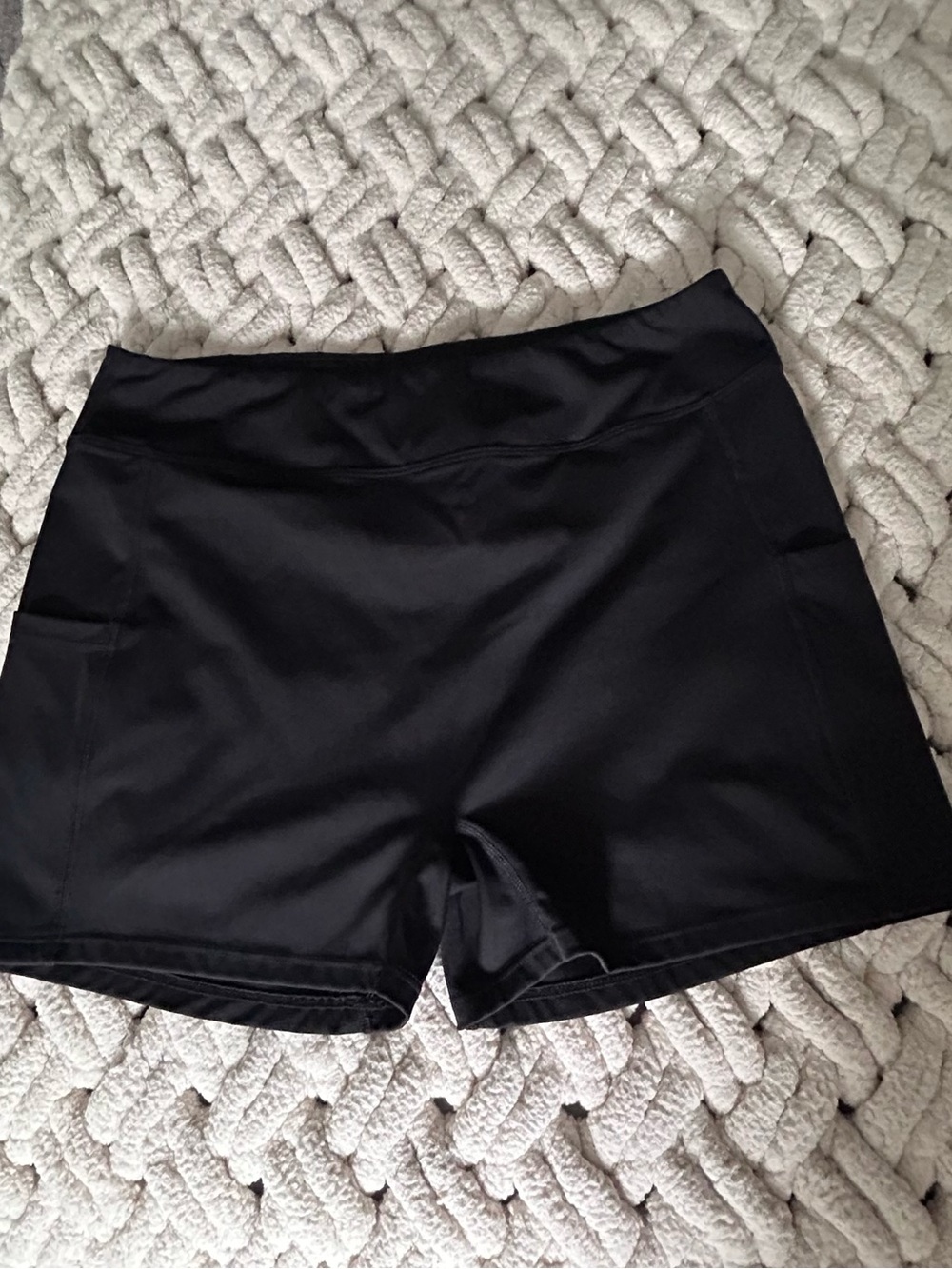 HALARA Women’s Black Athletic Shorts